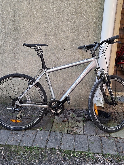 Trek 4300