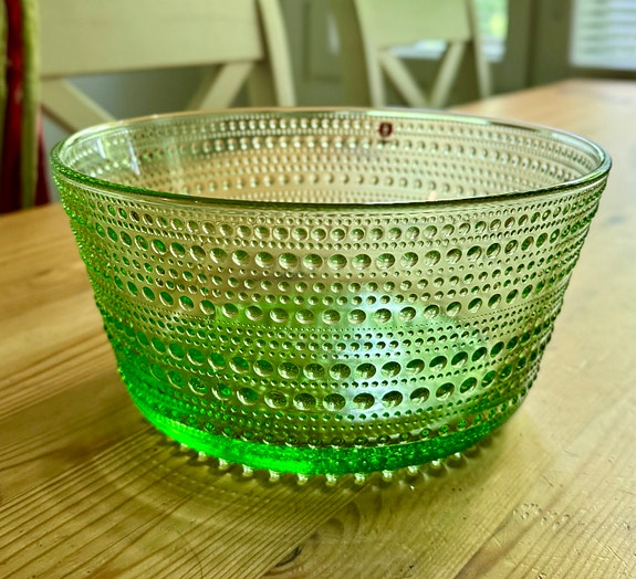 Iittala Kastehelmi omenanvihreä tarjoilukulho 1,4l