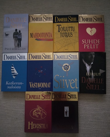 10 Danielle Steelin kirjaa