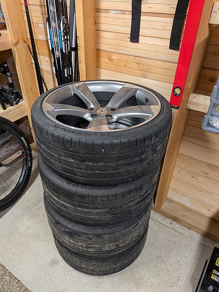Alumiini vanteet 19x8,5" 5x112 ET 35