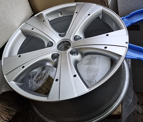 VW / Porsche Cayenne uudet alk. 19" vanteet, 5x130, , Made in Germany Al-Mg