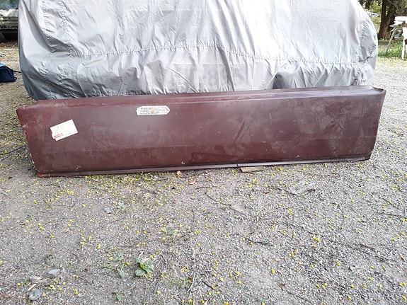 Toyota Hiace LH50 / LH60 kylkipelti Uusi.