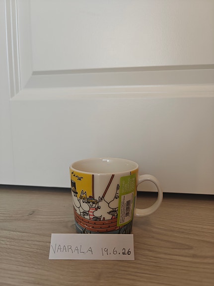 purjehtien tahmatassun ja tuutikin kanssa