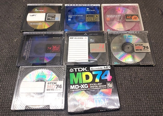 8 kpl tyhjää Minidisc-levyä