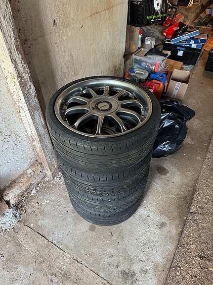 Team Dynamics 18x7.5” aluvanteet renkailla