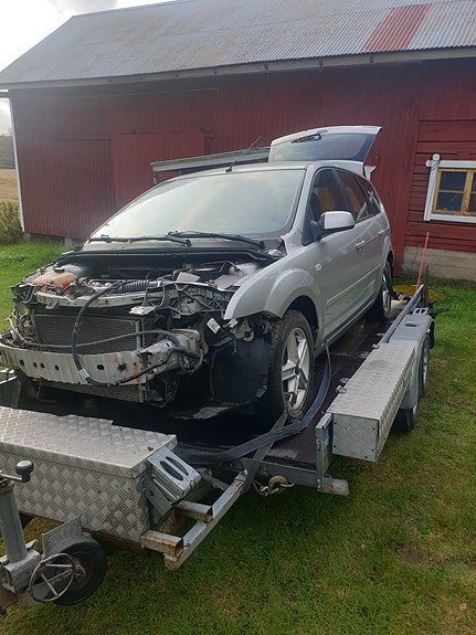Ford Focus X varaosiksi
