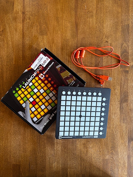Novation Launchpad Mini MIDI-ohjain Abletonille