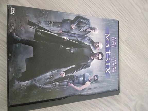 Matrix, hobitti ja yön ritari