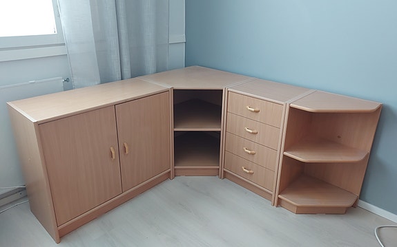 TV-taso/kirjahylly