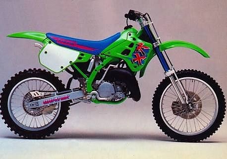 Kawasaki kx250 2-tahti ostetaan osia