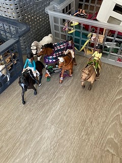 Schleich-paketti