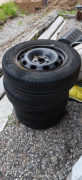 Peltivanteet huonojen renkaiden kanssa VW Bora Golf IV