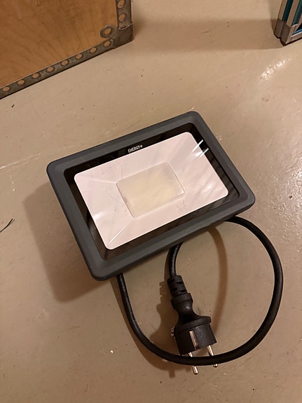 LED-työvalo musta