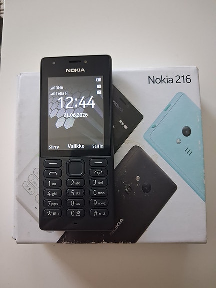 Nokia 216 - matkapuhelin