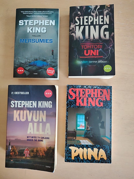Stephen Kingin pehmytkantisia kirjoja