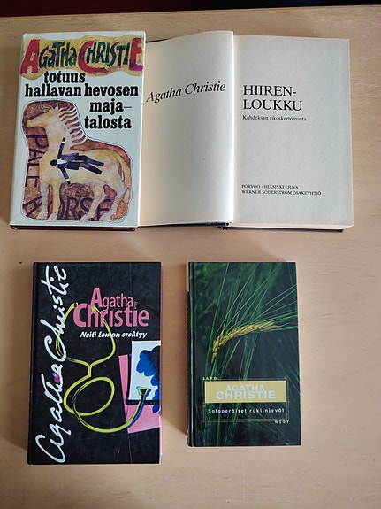 Agatha Christien kovakantisia kirjoja