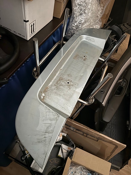 BMW E60 M5 trunk finisher