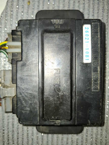 Kawasaki zzr 600 vm1992 moottoripyörän sulakerasia / junction box