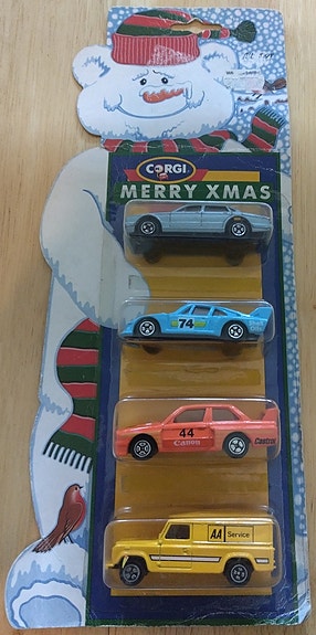 Corgi Merry Xmas 4-Pack Jaguar Porsche BMW Land-Rover pakattu v. 1989 keräilyyn