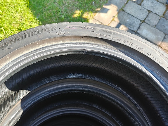 Vähän ajetut Hankook Ventus Prime⁴