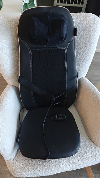 Medisana MCN -shiatsu hierontaistuin