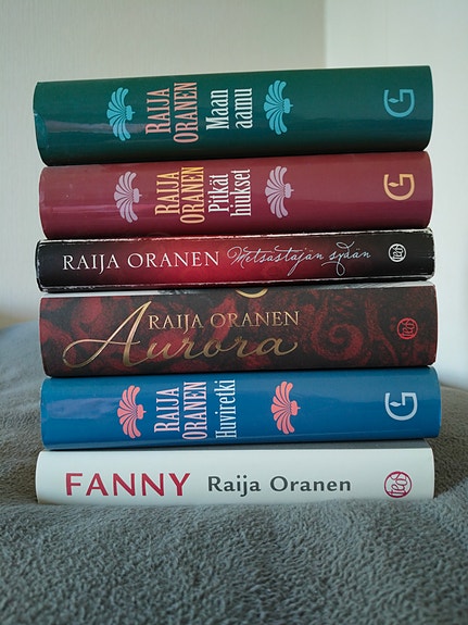 Kesälukemista : Raija Oranen
