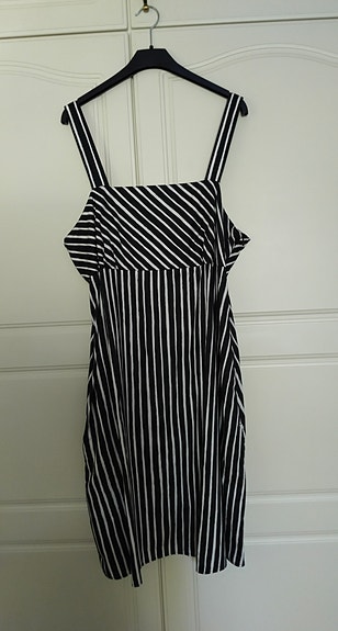 Marimekko musta-valkoraitainen mekko 46