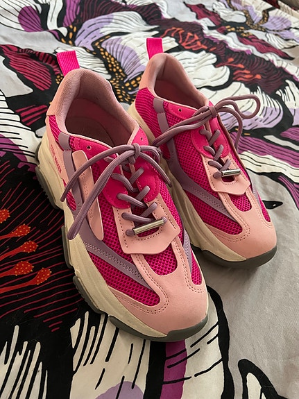 Steve Madden kengät