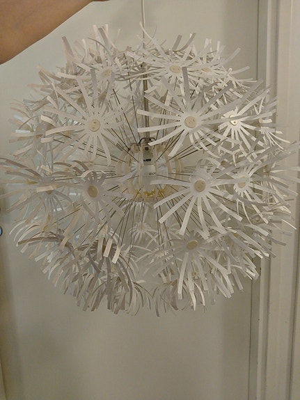 Ikea Maskros kattovalaisin, lamppu mukana