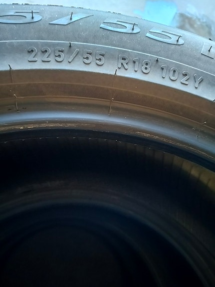 225/55 r18