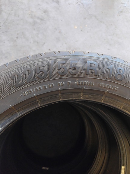 225/55 r18