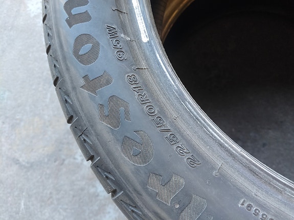 225/50 r18
