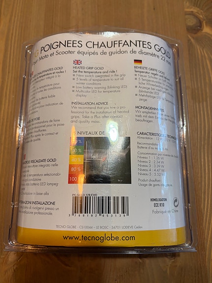 Product image 2 of 3