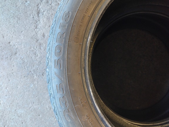 235/50 r18