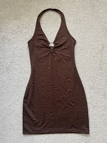 Halterneck mekko