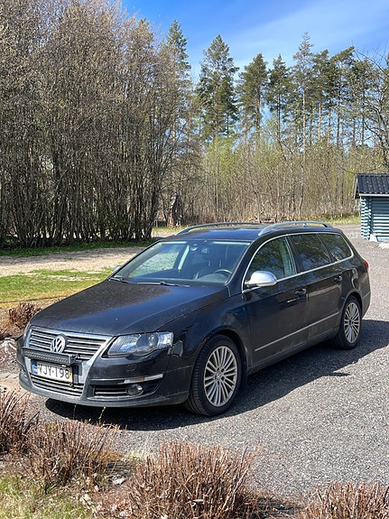 3.2 Passat variant varaosina myynnissä!