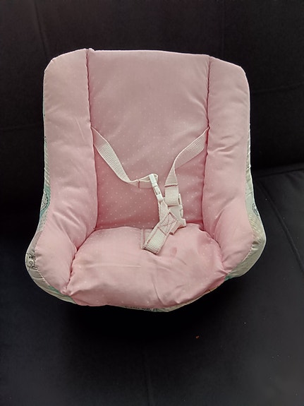 Baby born nuken kantokassi Vaaleanpunainen