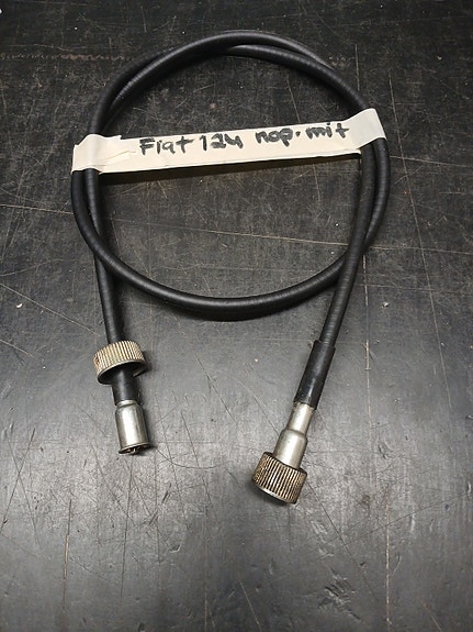 Fiat 124 nopeusmittarin vaijeri