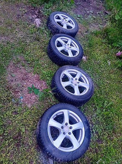volvo s60 alut nastarenkailla