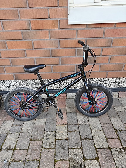 Radio revo 16" BMX -pyörä