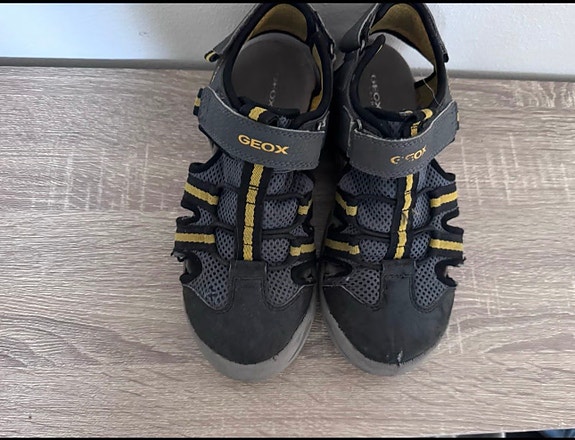 Geox sandaalit koko 38
