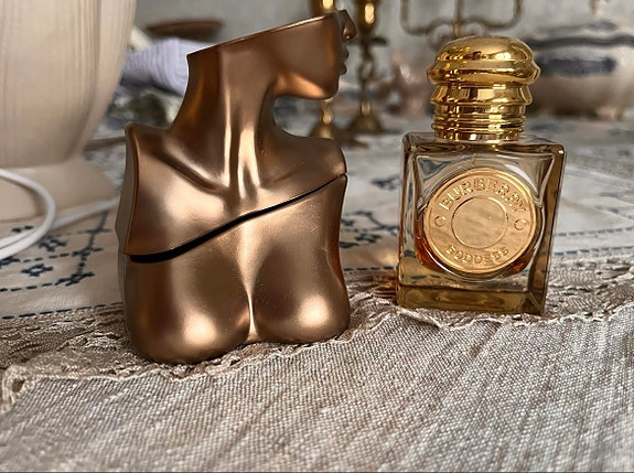 Burberry/Billie Eilish hajuvesi setti
