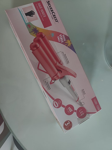 Uusi kiharrin