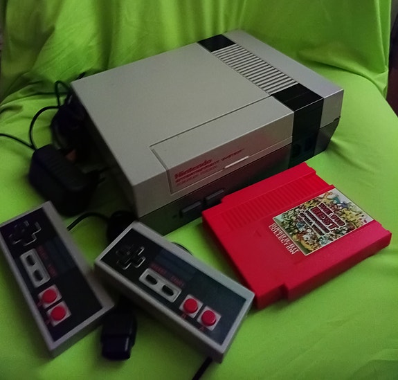 Nintendo 8bit -setti, (Super Mario Bros 1-3, Chip N Dale, Megaman 1-5...)