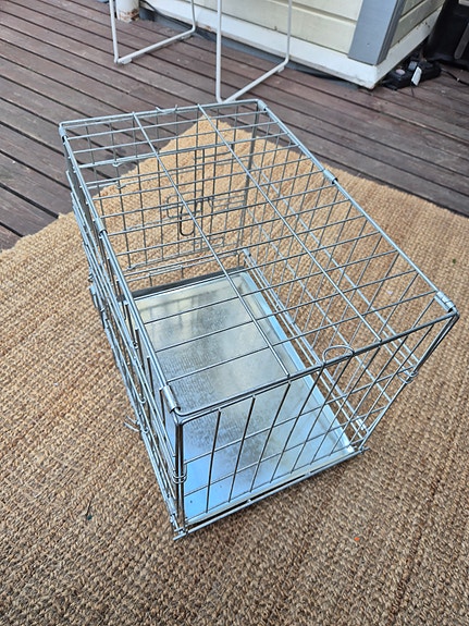 Pienen koiran häkki 50x35x35 sinkitty teräs