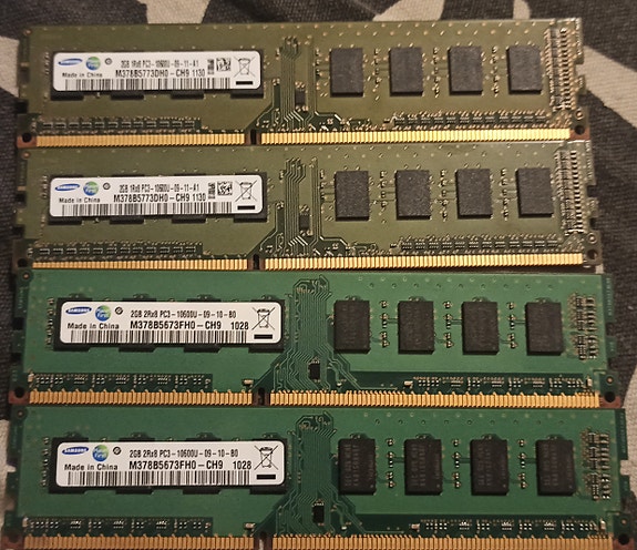 Ram muistit Samsung DDR3 8gb 4/2gb