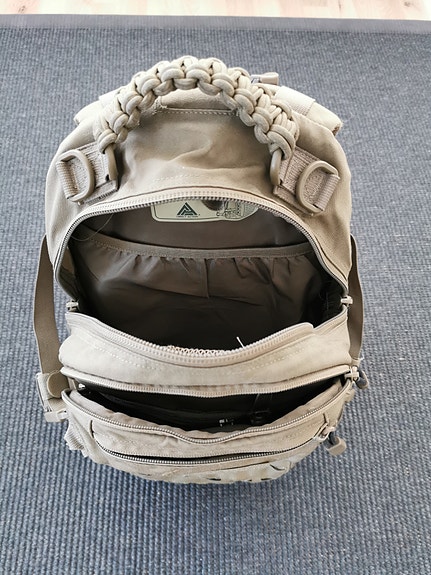Product image 8 of 9