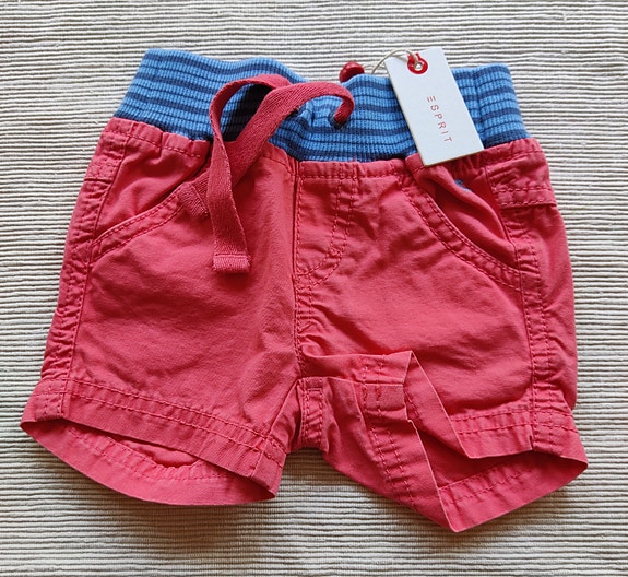 Esprit shortsit koko 62