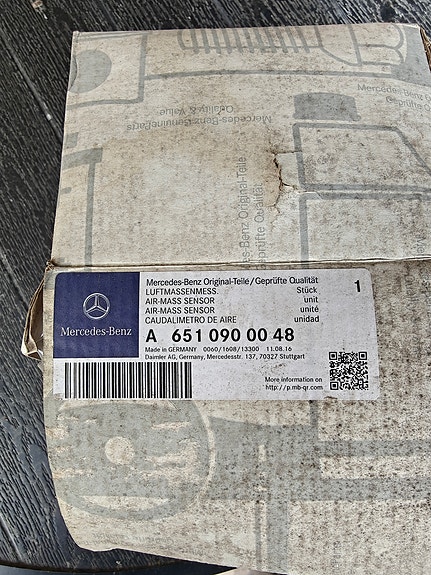 W212 ilmamassa mittari
