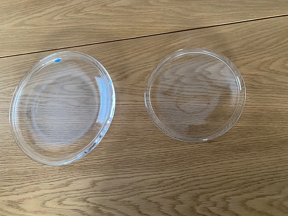 Minimalistille Nuutajärven lasi Luna tarjoululautaset, 2 kpl setti, design